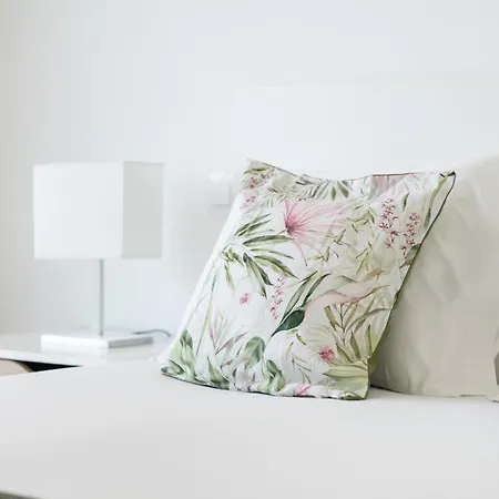 Elegant 2bdr In By Lovelystay Appartamento Quarteira