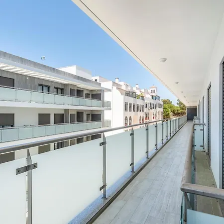 Διαμέρισμα Elegant 2bdr In By Lovelystay *